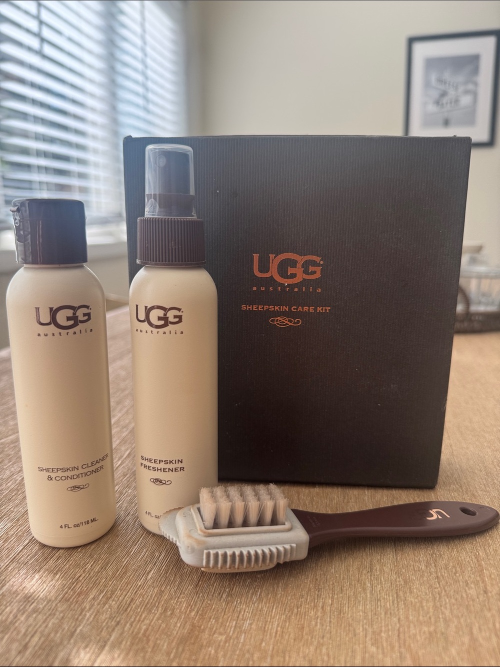 UGG Sheepskin Care Set in Beige & Brown